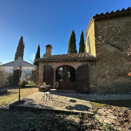 Holiday home Amici Fontignano
